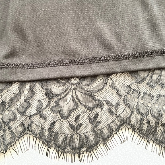 Coco + jaimeson Delicate Lace Sleeveless Dark Grey Mini Shift Dress NWT - Picture 6 of 8